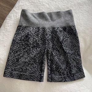 Black Speckled Snakeskin Seamless Shorts